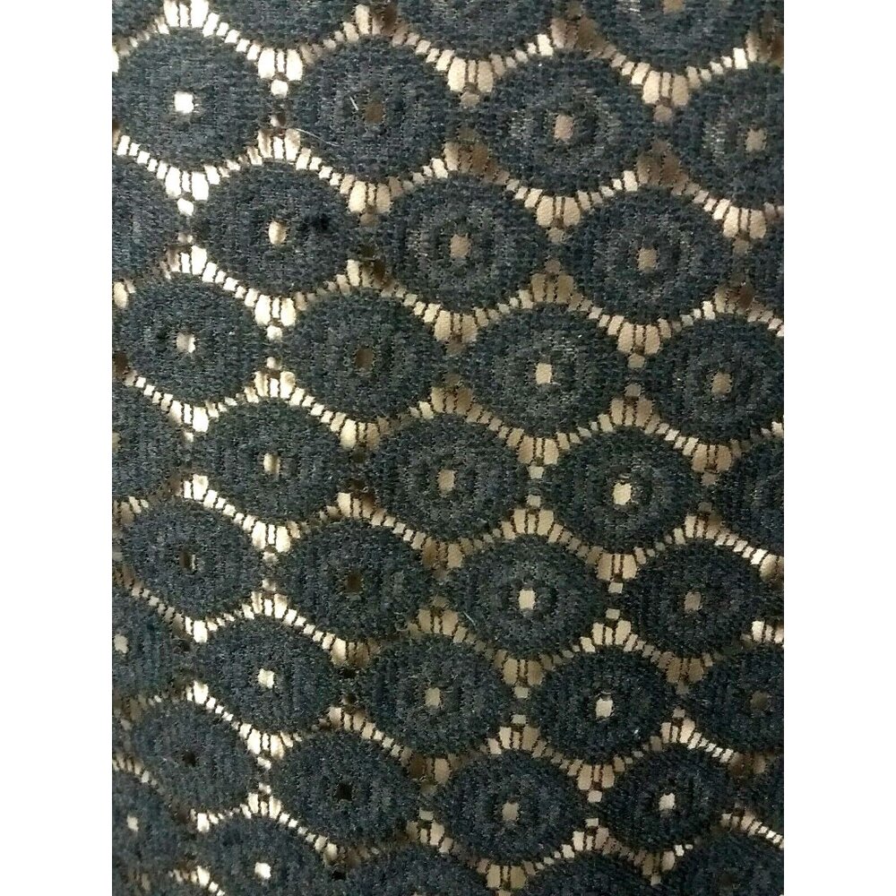 Classic Elegance Black Lace Overlay Lined Dress Size Small Shift Cocktail Chic - Picture 4 of 10